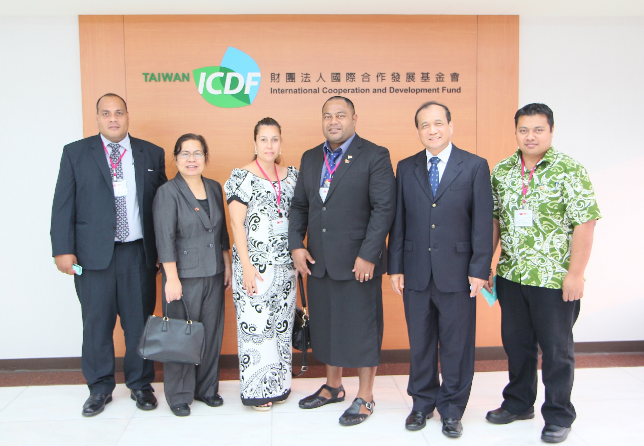 Vice President of the Republic of Kiribati H.E. Kourabi Nenem and Madame Joyce Virginia Nenem Visit the TaiwanICDF