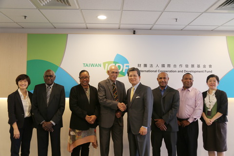 Hon. Michael Malabag, Minister for Health & HIV/AIDS of Papua New Guinea Visits TaiwanICDF