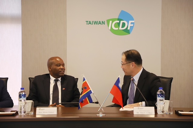 Minister of Tourism and Environmental Affairs Visits the TaiwanICDF