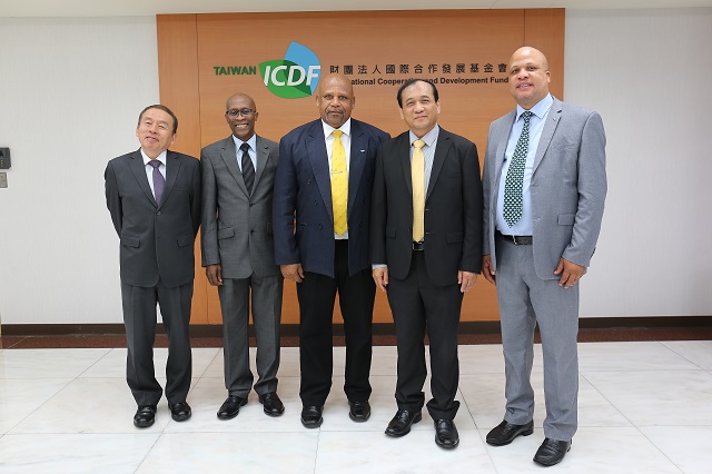 Ministers for Agriculture, Fisheries, Physical Planning, Natural Resources and Co-operatives of Saint Lucia Visit the TaiwanICDF
