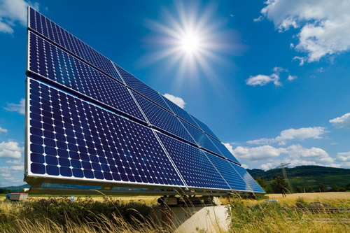 7. Training on Photovoltaic Technology (English, Spanish)